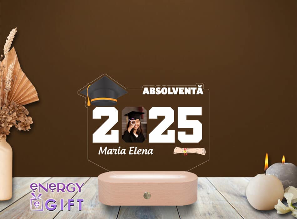 Lampă LED personalizată prin printare – design cu toca de absolvire și mesaj pentru universitate
