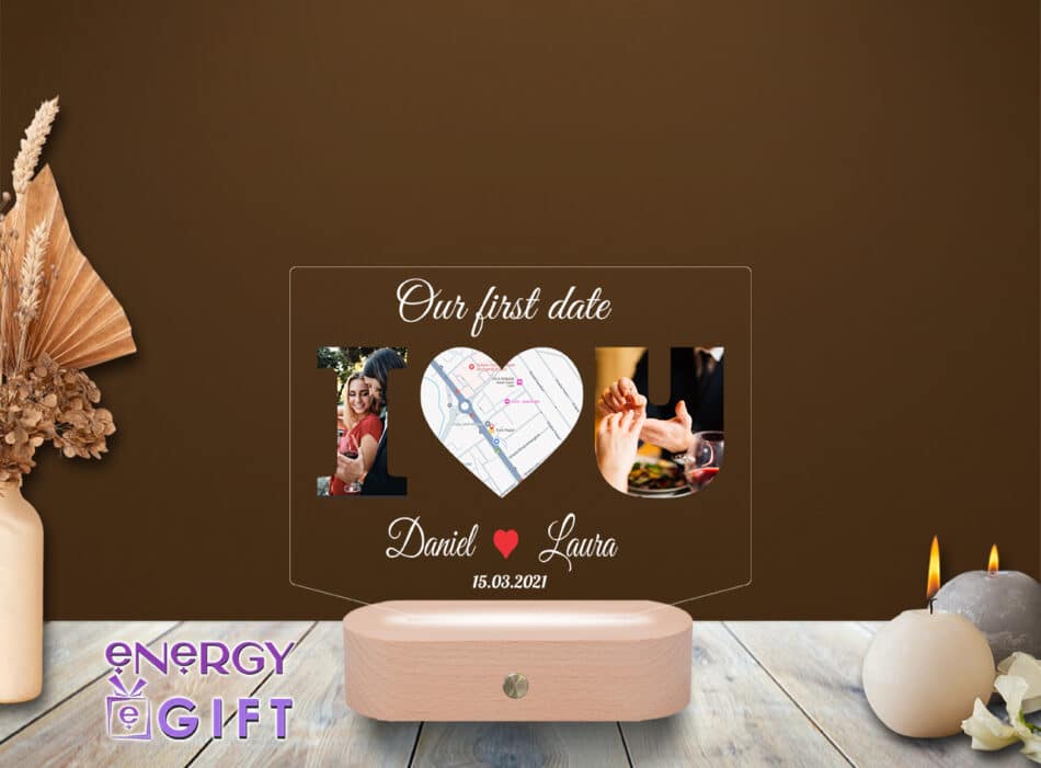 Lampă LED 3D personalizată prin printare – cu poză de cuplu și locația primei întâlniri