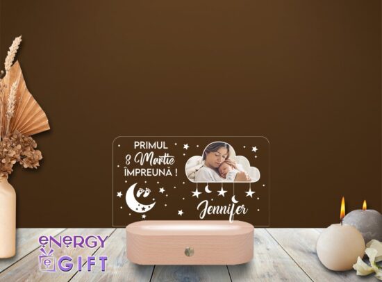 Lampă LED 3D personalizată cu fotografie și text – cadou emoționant pentru mama de Ziua Femeii