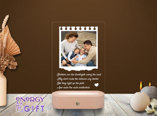 Lampă LED 3D personalizată cu fotografie tip Polaroid și text personalizat