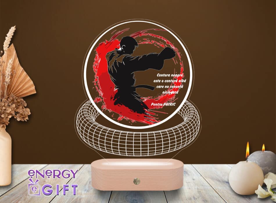 Lampă LED 3D cu temă karate pentru fată – personalizată cu nume prin printare