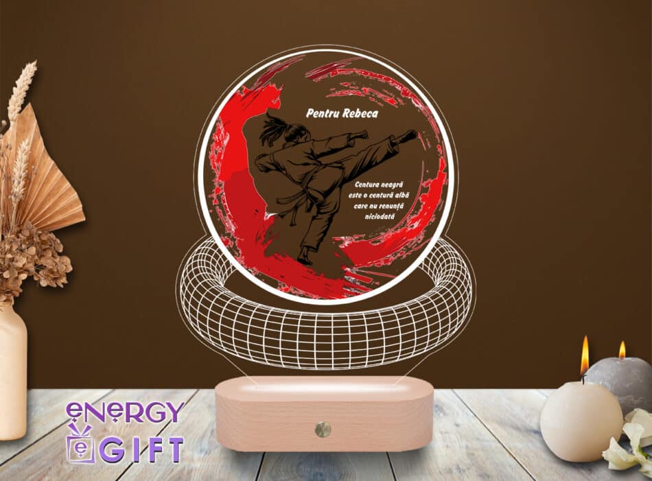 Lampă LED 3D personalizată prin printare – temă karate băiat cu nume