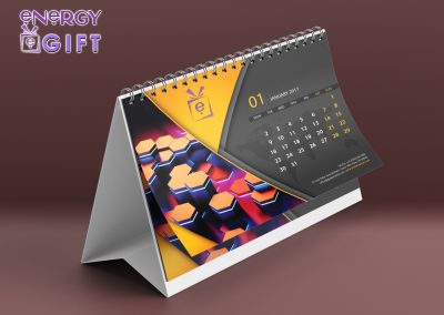 calendar de birou personalizat cu echipa EnergyGift, 12 file A5