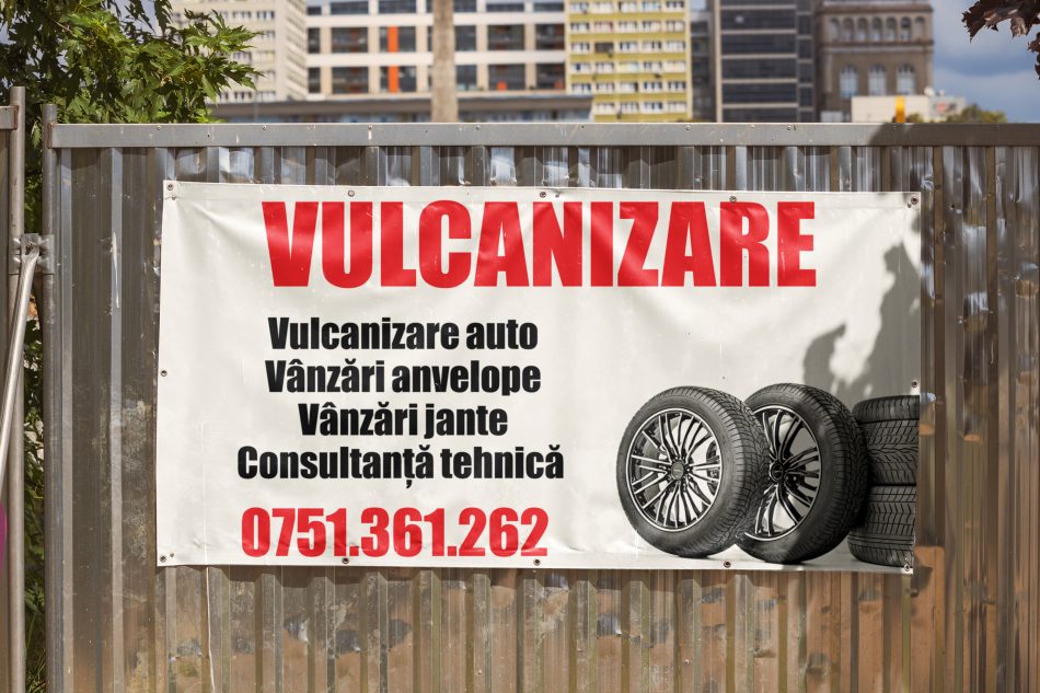 Banner 150x300 cm vulcanizare auto personalizat – print UV pe PVC premium